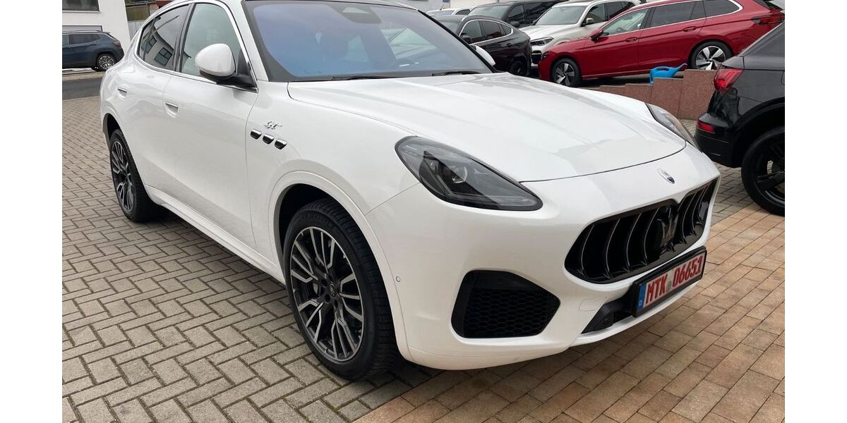 Maserati Grecale 77.000 km 49.000 &euro; Hofheim am Taunus 65719