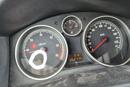 Opel Astra 252.000 km 1.800 &euro; Dietzenbach 63128