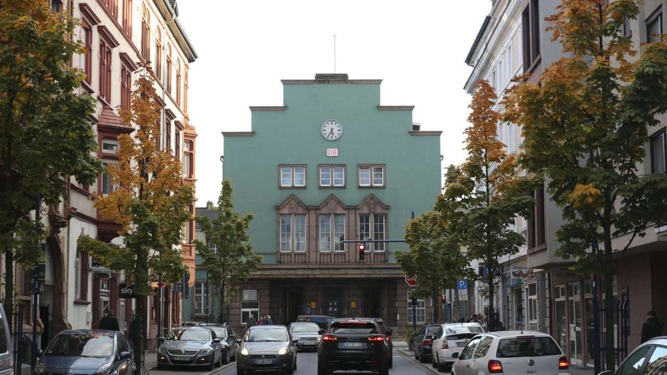 Hochparterre Offenbach am Main Hafen - 3 Zimmer, 60 m&sup2;, 220.000&euro; | Angebot:26349405