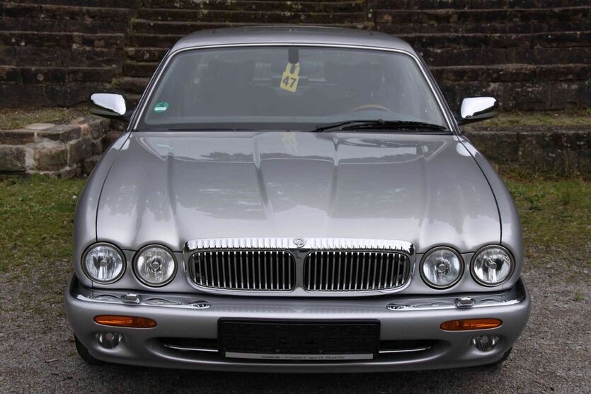 Jaguar Daimler 95.000 km 49.999 € Heppenheim 64646