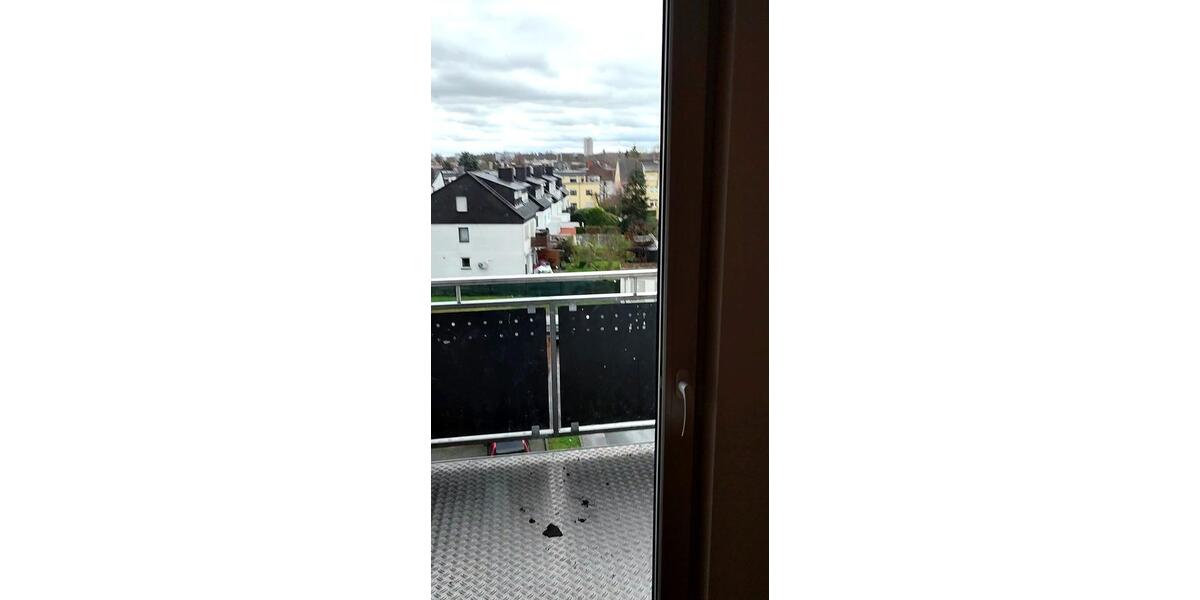 Etagenwohnung Offenbach am Main Hafen - 4 Zimmer, 90 m&sup2;, 385.000&euro; | Angebot:24653692