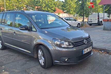 VW Touran 166.000 km 8.000 &euro; Offenbach 63069