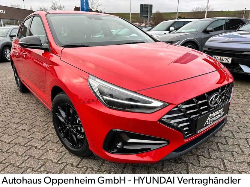 i30