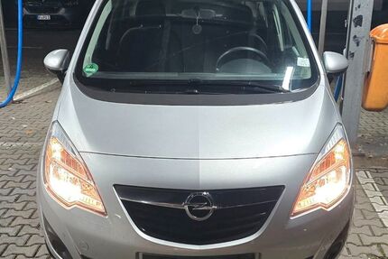 Opel Meriva 190.000 km 3.000 € Frankfurt am Main 65929