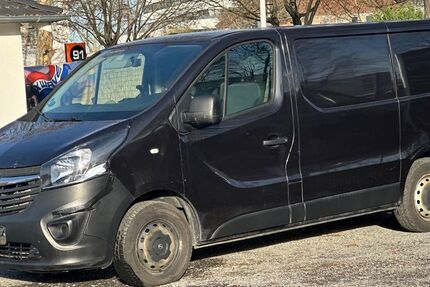 Opel Vivaro 203.000 km 7.990 &euro; Darmstadt 64293