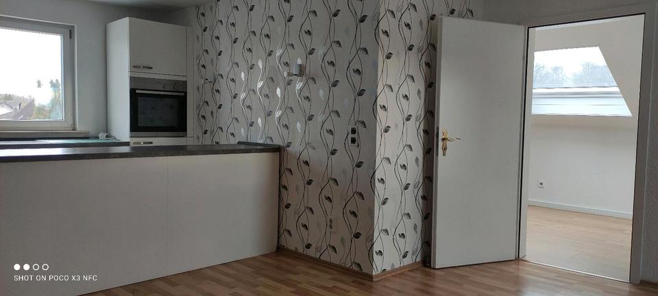Dachgeschoßwohnung Babenhausen - 3.5 Zimmer, 68 m&sup2;, 720&euro; | Angebot:26335136