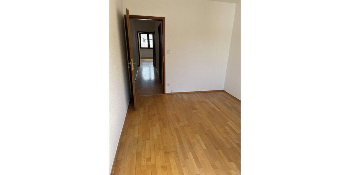 Etagenwohnung Heusenstamm - 3 Zimmer, 93 m&sup2;, 339.000&euro; | Angebot:26336599