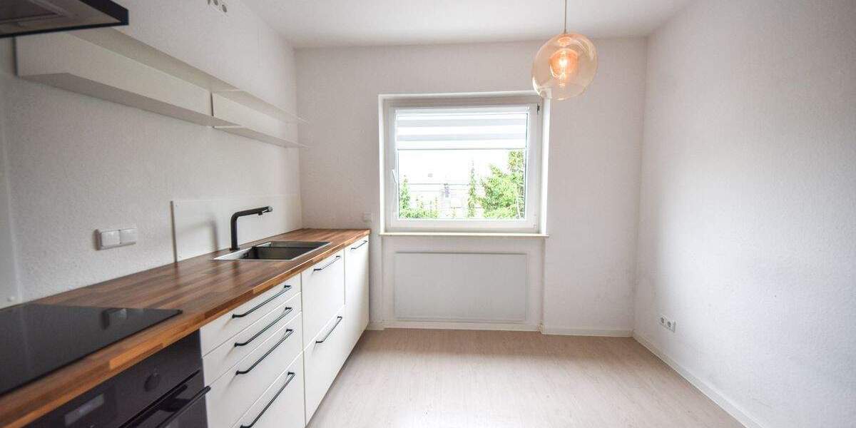 DIETZ: TOP-Modernisierte 2-Zimmer-Wohnung im 1. Obergeschoss 2 zimmer