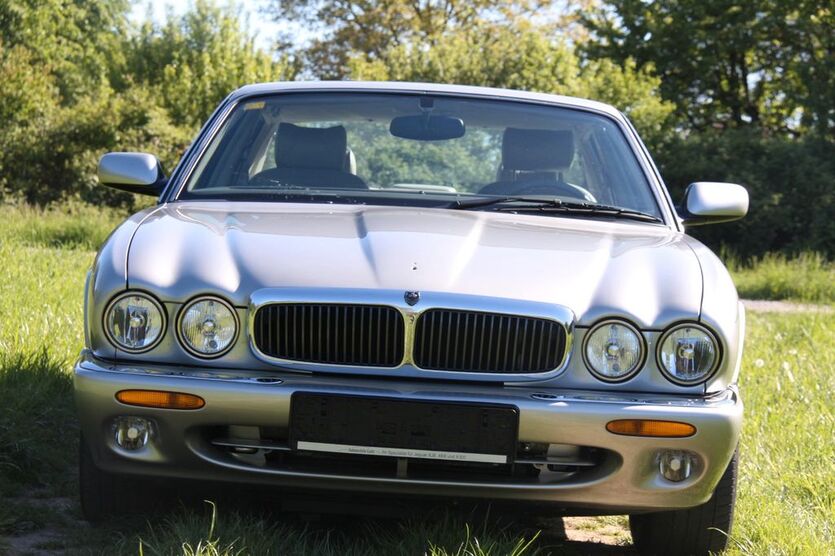 Jaguar XJ 163.499 km 19.999 € Heppenheim 64646