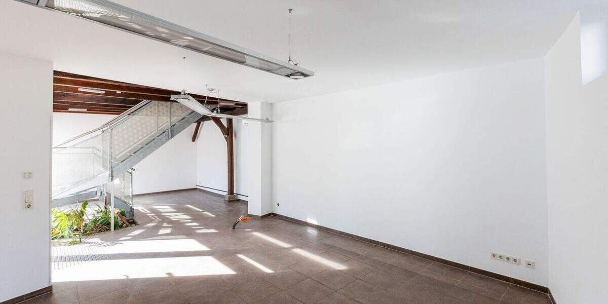 Gewerbeobjekt Bischofsheim - 5 Zimmer, 267 m&sup2;, 4.260&euro; | Angebot:24434609