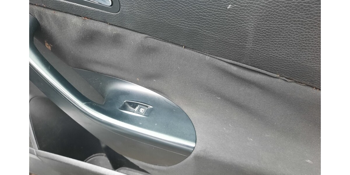 VW Passat 223.552 km 3.450 &euro; Darmstadt 64283