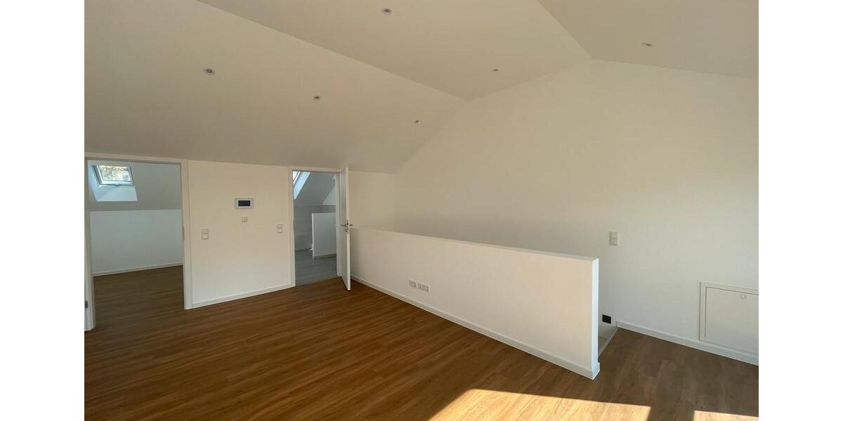Maisonettenwohnung Bensheim - 3.5 Zimmer, 120 m&sup2;, 1.475&euro; | Angebot:26403871