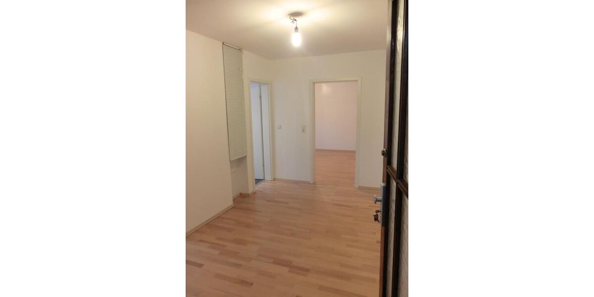 Dachgeschoßwohnung Darmstadt Bessungen - 2 Zimmer, 63 m&sup2;, 830&euro; | Angebot:25545784