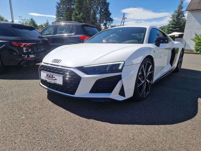 R8