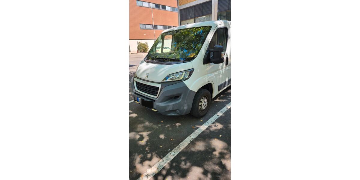 Peugeot Boxer 201.000 km 6.900 &euro; Frankfurt 60486