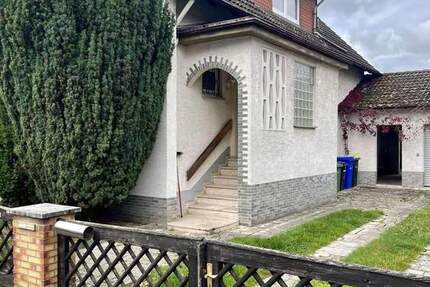 Charmantes Einfamilienhaus mit großem Garten 8 zimmer