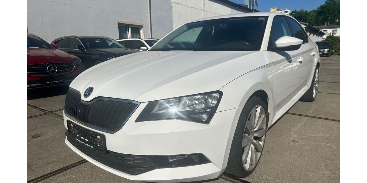 Skoda Superb 107.700 km 15.500 &euro; Hattersheim 65795