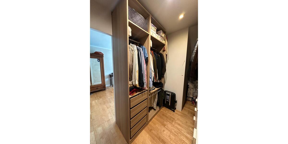 Etagenwohnung Offenbach am Main Buchrain - 8 Zimmer, 180 m&sup2;, 830.000&euro; | Angebot:24528023