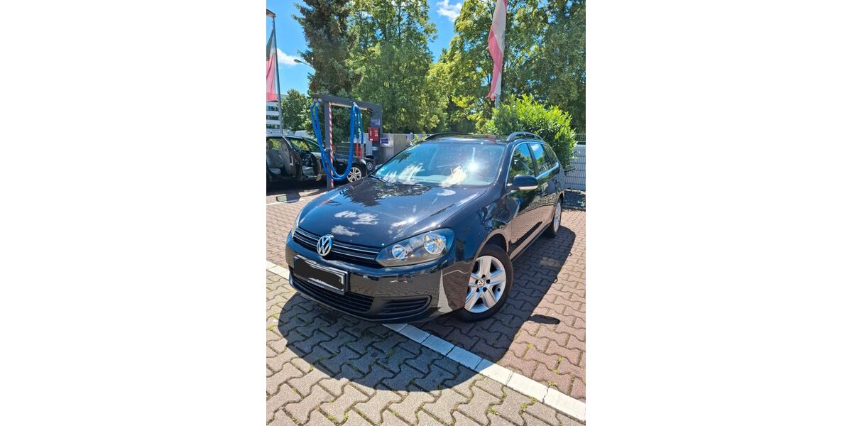 VW Golf 124.242 km 8.750 &euro; Dreieich 63303