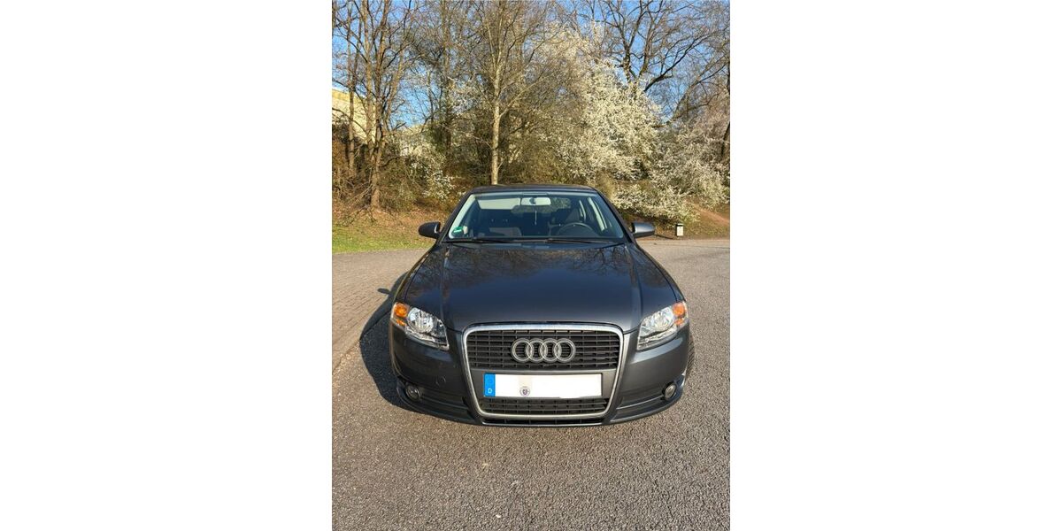 Audi A4 136.000 km 3.900 &euro; Fürth 64658