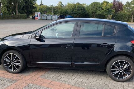 Renault Megane 100.900 km 4.900 &euro; Messel 64409