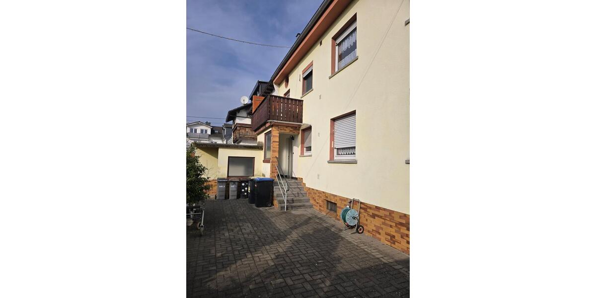 3-Zimmer-Eigentumswohnung mit Gartenanteil und Garage 3 zimmer