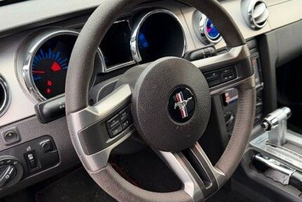 Ford Mustang 67.000 km 20.500 &euro; Biblis 68647