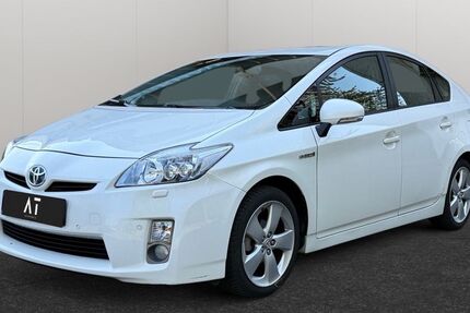 Toyota Prius 144.890 km 8.490 &euro; Frankfurt am Main 65933