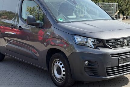 Peugeot Partner 190.000 km 7.500 &euro; Heusenstamm 63150