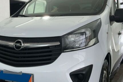 Opel Vivaro 111.595 km 17.950 &euro; Raunheim 65479