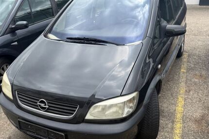 Opel Zafira 178.000 km 1.500 &euro; Offenbach 63071