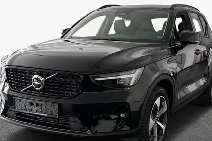 Volvo XC40 13.398 km 49.900 &euro; Offenbach 63069