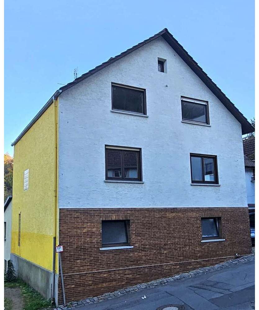 Haus zum Kaufen in Fischbachtal 142.000 € 109 m²