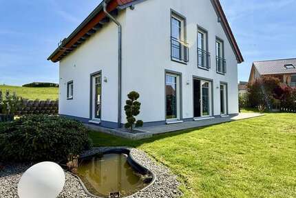 Haus Heppenheim (Bergstraße) - 5 Zimmer, 141 m&sup2;, 649.000&euro; | Angebot:26399036