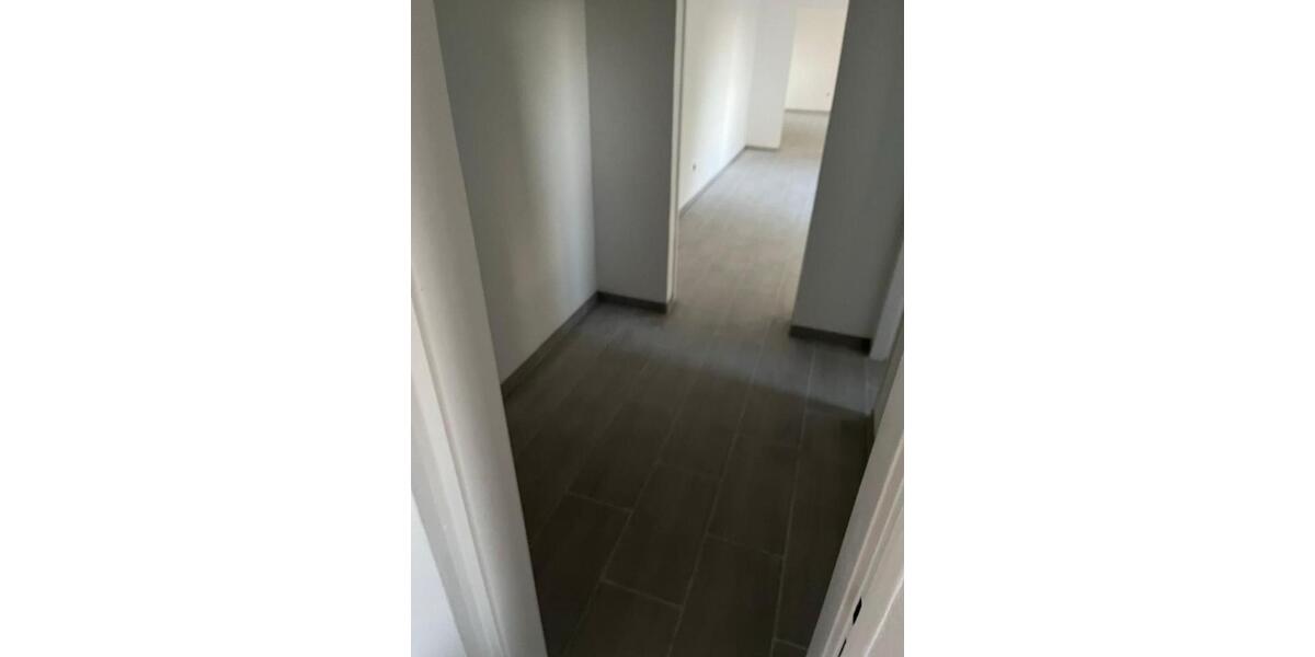 Etagenwohnung Frankfurt am Main Oberrad - 2 Zimmer, 54 m&sup2;, 125.000&euro; | Angebot:26768171