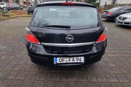 Opel Astra 202.000 km 1.800 &euro; Frankfurt 65934