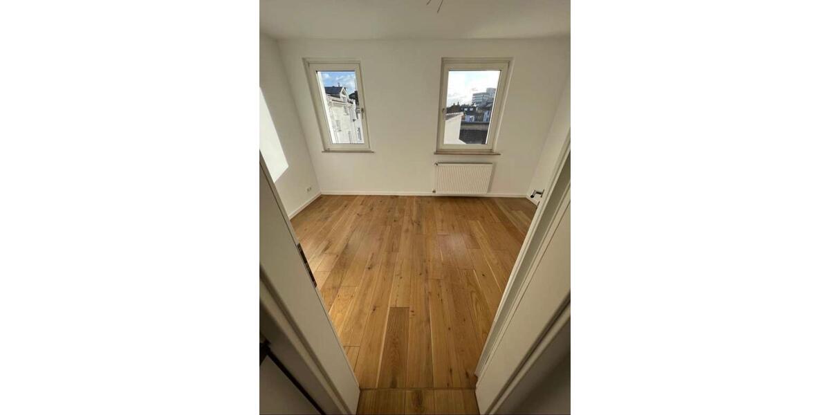 Etagenwohnung Frankfurt am Main Sachsenhausen - 2 Zimmer, 38 m&sup2;, 1.390&euro; | Angebot:25390230