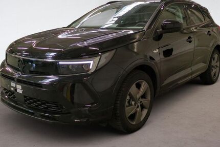 Opel Grandland (X) 11.800 km 29.950 &euro; Rüsselsheim 65428