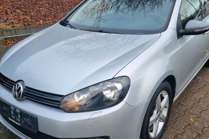 VW Golf 232.560 km 5.890 &euro; Hattersheim 65795