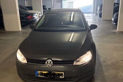 VW Golf 213.000 km 8.400 &euro; Heppenheim 64646
