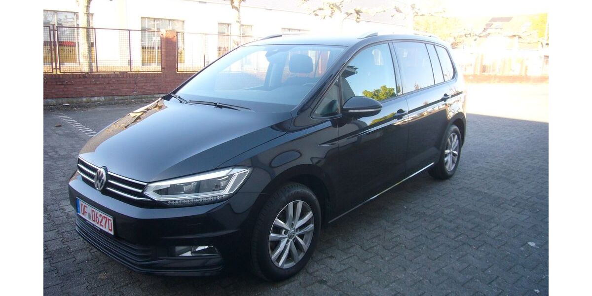 VW Touran 108.000 km 18.999 &euro; Langen 63225