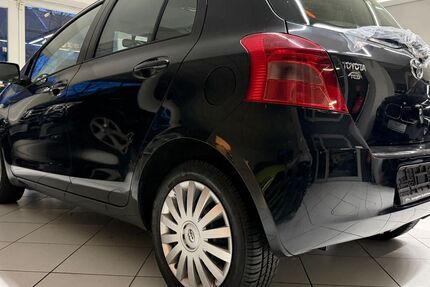 Toyota Yaris 119.000 km 5.899 &euro; NEU ISENBURG 63263