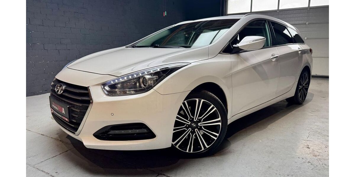 Hyundai i40 155.000 km 9.390 &euro; Heusenstamm 63150