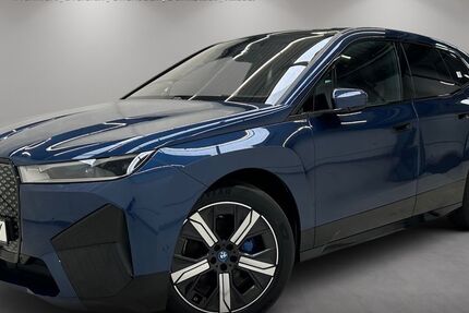 BMW iX 32.245 km 56.950 € Dreieich-Sprendlingen 63303