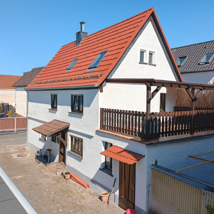 Fachwerkhaus mit Klima, Solar, Wallbox - Nähe Airport Uniklinik
