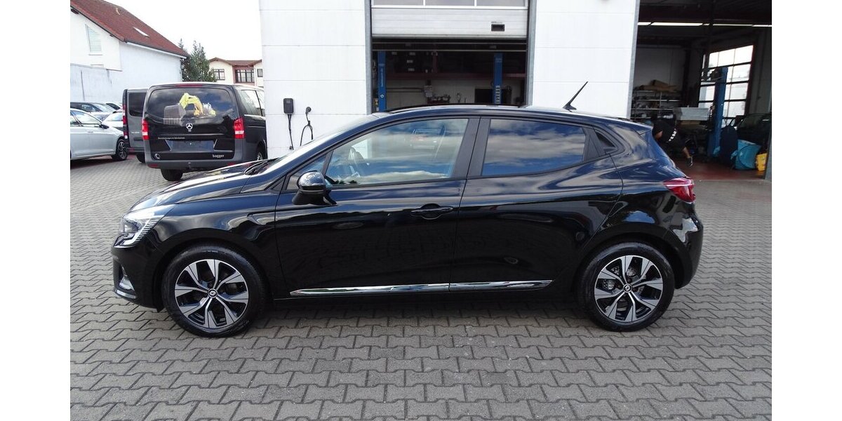 Renault Clio 1,0l Evolution Navi Rückfahrkamera, Einparkhi 31.015 km 12.790 &euro; Rodgau 63110