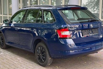 Skoda Fabia 128.000 km 7.999 &euro; Darmstadt 64293