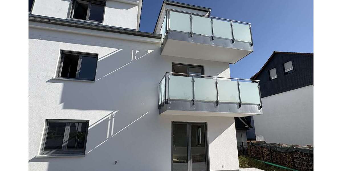 Etagenwohnung Gernsheim - 4 Zimmer, 134 m&sup2;, 1.490&euro; | Angebot:26943238