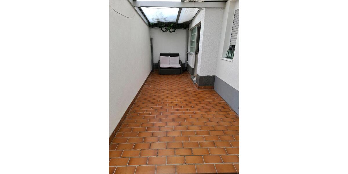 Großräumige 3 Zimmer Wohnung zimmer