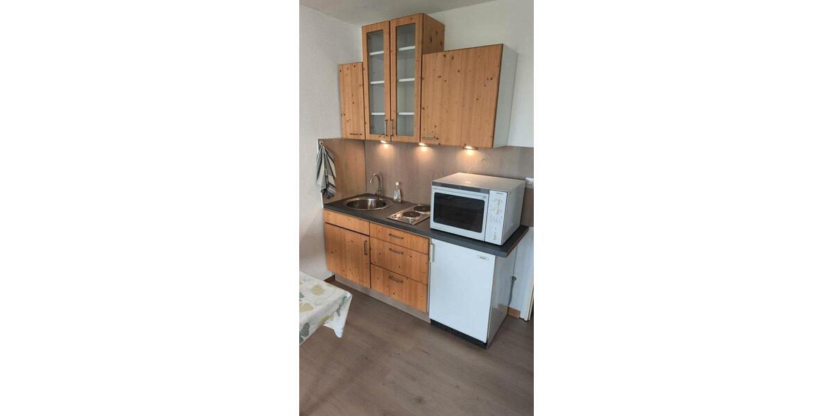 Etagenwohnung Frankfurt am Main Sachsenhausen Süd - 1 Zimmer, 28 m&sup2;, 150.000&euro; | Angebot:27128397